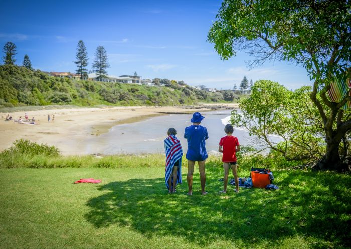 Beach view of Tilbury Cove in Culburra, Shoalhaven